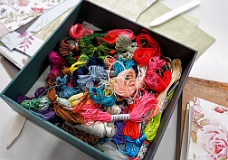 Lange Nacht 2026: Material zum Buchbinden, Foto: Barbara Mönkediek / Universitätsbibliothek